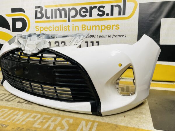 Bumper Toyota Yaris 3 pdc 2014-2017 Voorbumper 2-D2-12286