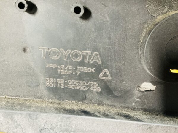 Bumper Toyota Yaris 3 pdc 2014-2017 Voorbumper 2-D2-12286