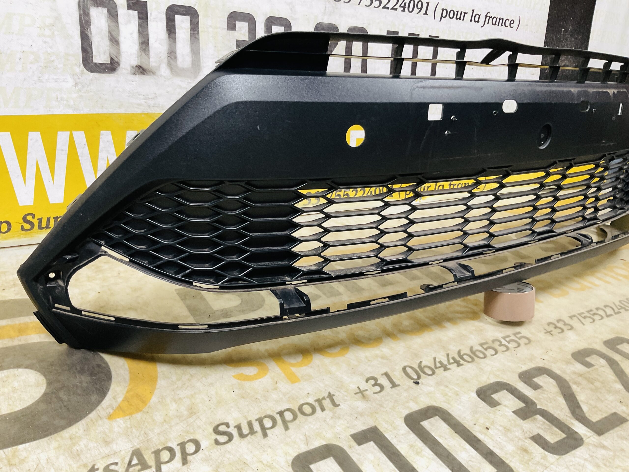 Grill Toyota CHR 52129-F4110 Bumper grill 2-R8-12291