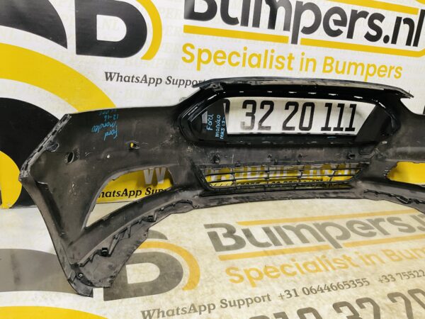BUMPER Ford Mondeo VOORBUMPER 1-D6-6165z