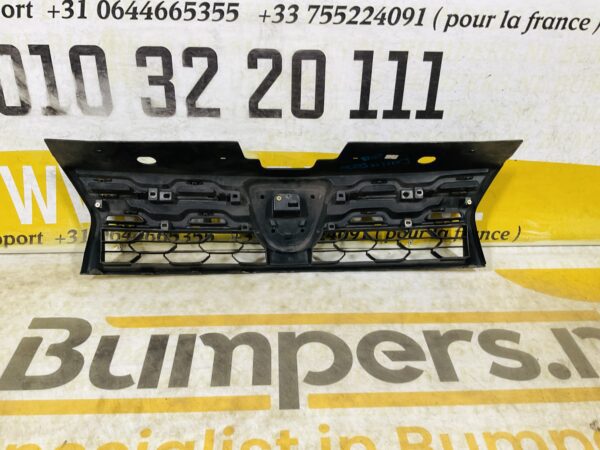 Grill Dacia Duster  623100838R Bumper Grille 2-M2-12301