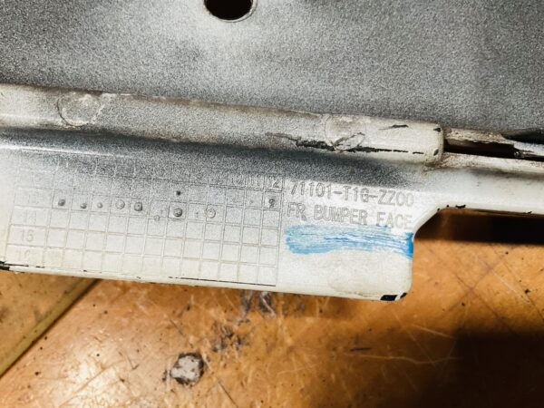 Bumper Honda CRV 4xpdc 71101-T1G-ZZ00 Voorbumper 2-H14-12344