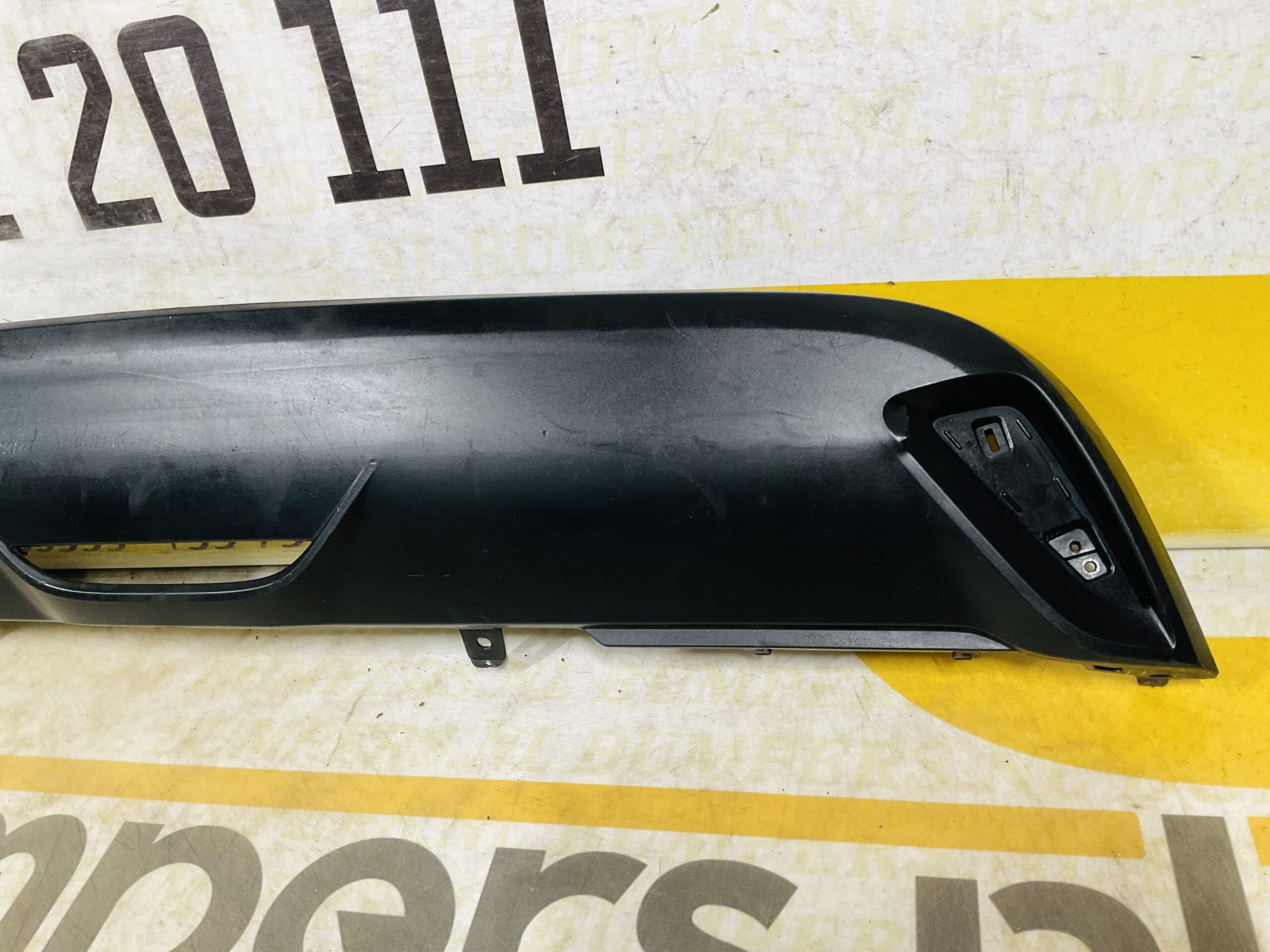 Diffuser Toyota Yaris 2021-2024 52453-K0060 Achterbumperlip 2-M6-12254