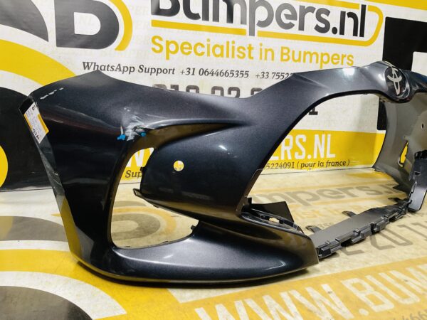 BUMPER Toyota Yaris 4xpdc 2021-2023 VOORBUMPER 2-D2-12261z
