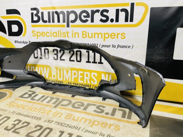 BUMPER Toyota Yaris 4xpdc 2021-2023 VOORBUMPER 2-D2-12261z