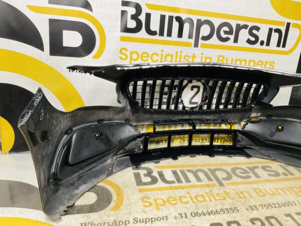 BUMPER Mercedes CLA W117 AMG Facelift  6xpdc 2016-2019 VOORBUMPER 1-A5-8568z
