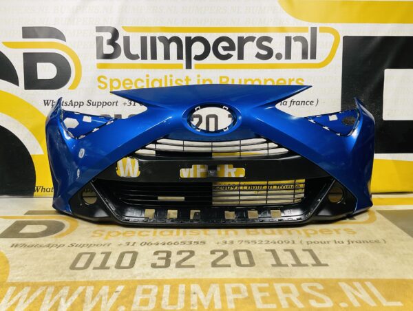 BUMPER Toyota Aygo Facelift 2017-2021 VOORBUMPER 2-D1-12352z