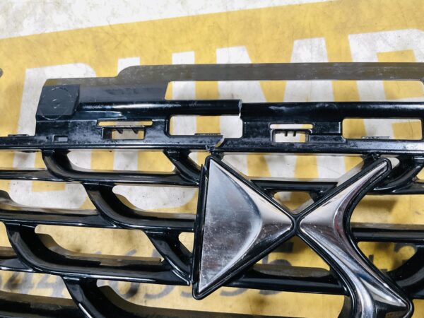 Grill Rooster Citroen DS3 2016-2019 Voorbumper Grill 2-M5-12379