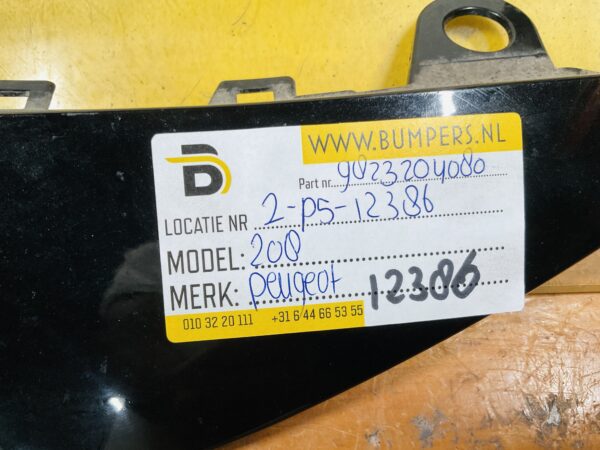 Bovenste Peugeot 208 2019-2021 9823204080 Voorbumper Grill 2-P5-12386