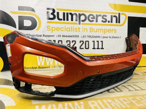 BUMPER Volkswagen T-Roc Troc 6xpdc  VOORBUMPER 1-C5-10874z