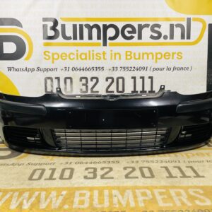 BUMPER Volkswagen Golf 5 1K 1K0807217 Voorbumper 1-C7-12400z