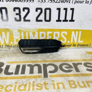 Grill Rooster Audi A3 8V Sedan Rechts 8V3807631 Voorbumper Rooster 2-P6-12405