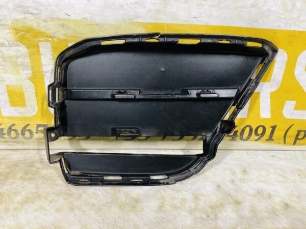 Grill Rooster Porsche Macan 95B121334C Bumper Rooster 2-P6-12419