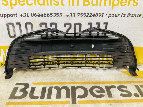 Grill Rooster Toyota Yaris 3 Facelift 2017-2021 53102-0D040/50  Bumper Rooster 2-M4-12430