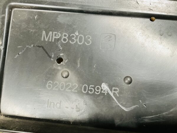 BUMPER Renault Express Kangoo 2021-2023 620220594R VOORBUMPER 2-F9-12444z