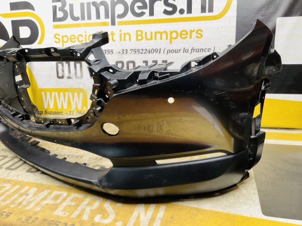 BUMPER Mazda CX30 CX-30 4xpdc DGH950031 VOORBUMPER 2-B10-12468z
