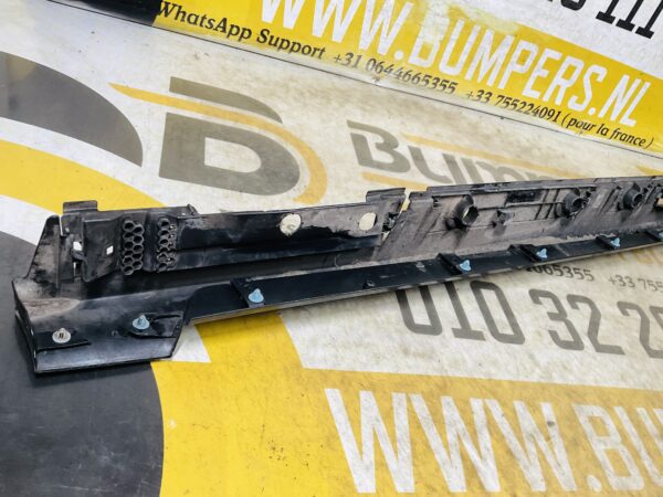 Zijskirts Toyota Prius 7586047080  Dorpel 2-L9-12487