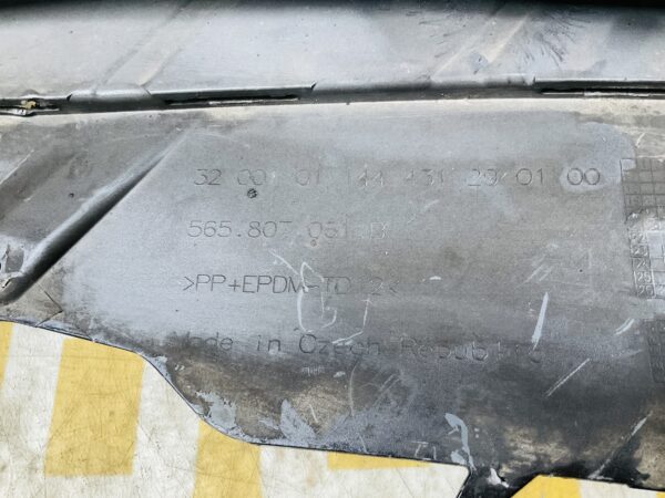 Bumperlip Renault Captur 2017-2019 4xpdc 850B25656R Voorbumperlip 2-L9-12484