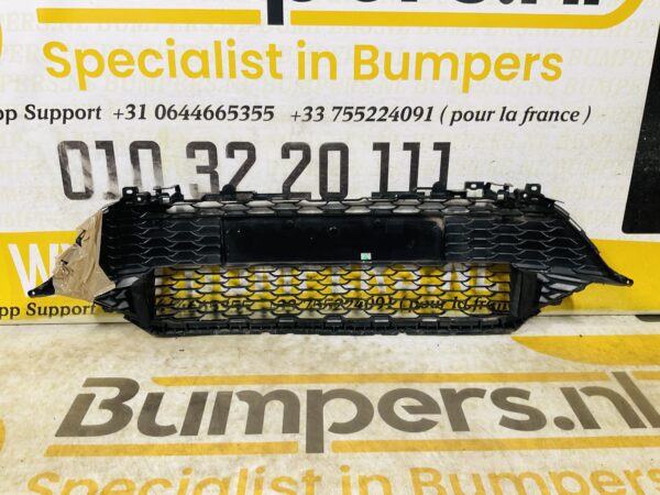 Grill Toyota Corolla E210 E21 A371-6766 Voorbumper grille 2-R5-12491