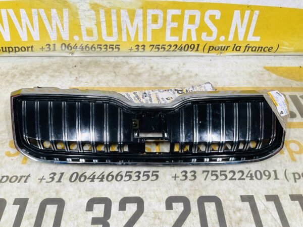 Grill Skoda Superb 3v0853639 Bumper Grill 2-R5-12495