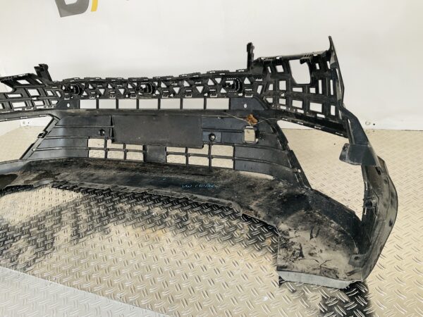 BUMPER Volkswagen Crafter  VOORBUMPER 1-C10-12513z