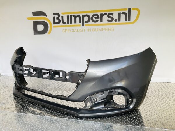 BUMPER Peugeot 208 2015-2019  VOORBUMPER 2-J2-12516z