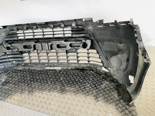 BUMPER Toyota Proace 981185057 1591965X VOORBUMPER 2-D5-12518z