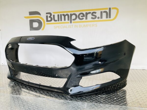 BUMPER Ford Mondeo MK5 6xpdc 2015-2018 VOORBUMPER 1-D6-12526z