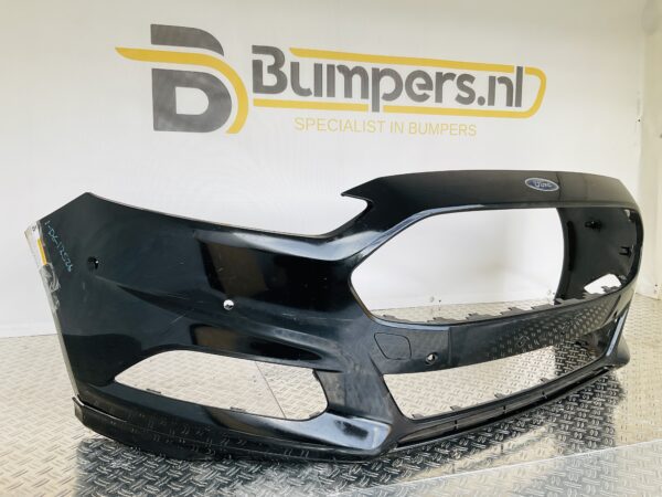 BUMPER Ford Mondeo MK5 6xpdc 2015-2018 VOORBUMPER 1-D6-12526z