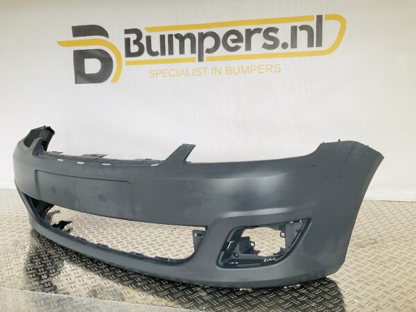 BUMPER Ford Fiesta MK6 FD0426601 VOORBUMPER 1-D1-12529z