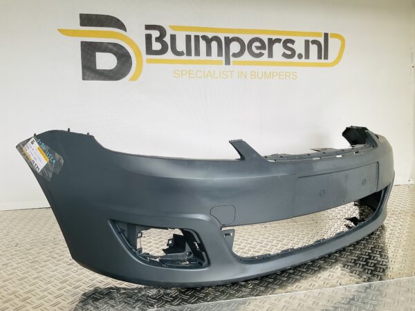 BUMPER Ford Fiesta MK6 FD0426601 VOORBUMPER 1-D1-12529z