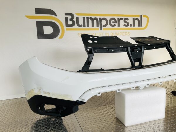 BUMPER Dacia Duster 2017-2020 VOORBUMPER 1-G3-12541z