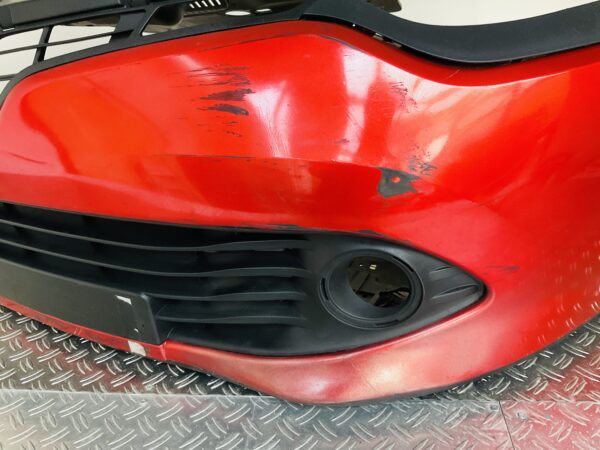 BUMPER Renault Clio 4 2012-2016 2013-2015 620221112R VOORBUMPER 2-F2-11364z