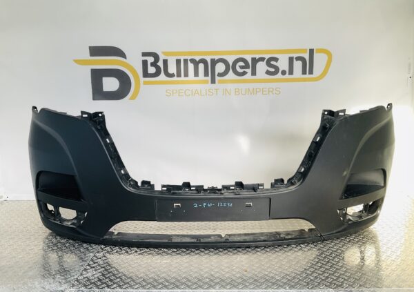 BUMPER Renault Master 3 620228205R VOORBUMPER 2-F10-12538z