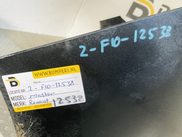 BUMPER Renault Master 3 620228205R VOORBUMPER 2-F10-12538z