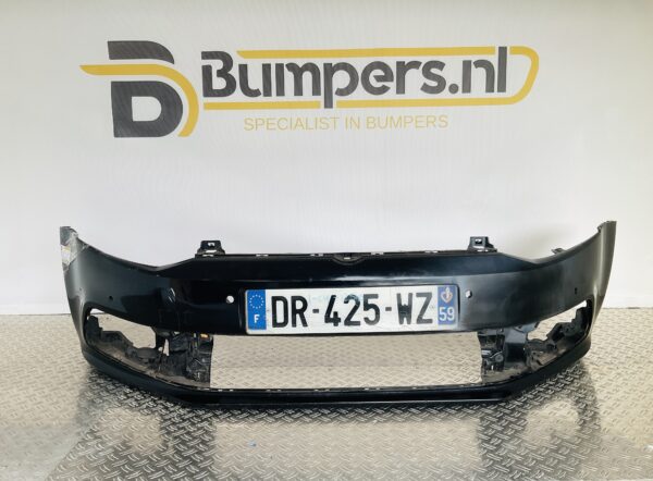 BUMPER Volkswagen Polo 6C 4xpdc 2013-2017 6C0807221 VOORBUMPER 1-C4-12546z