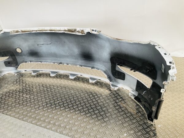 BUMPER Tesla Model Y 2020-2024 1540100-06-C VOORBUMPER 2-C9-12550z