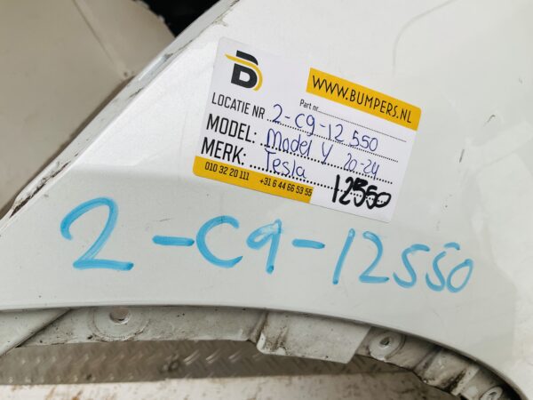 BUMPER Tesla Model Y 2020-2024 1540100-06-C VOORBUMPER 2-C9-12550z