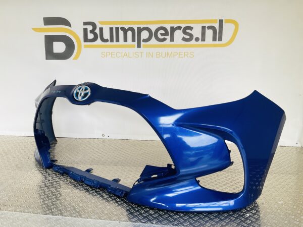 BUMPER Toyota Yaris 2019-2023 52119-0DA00 VOORBUMPER 2-D3-12561z