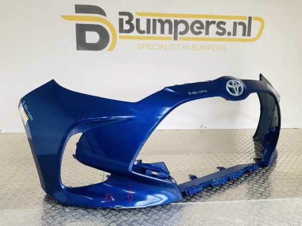 BUMPER Toyota Yaris 2019-2023 52119-0DA00 VOORBUMPER 2-D3-12561z