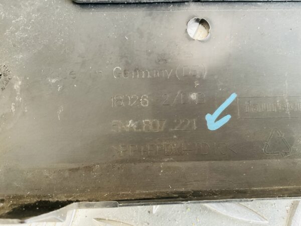 BUMPER Volkswagen Tiguan 5NA 2016-2020 5NA807221 VOORBUMPER 1-B8-12568z