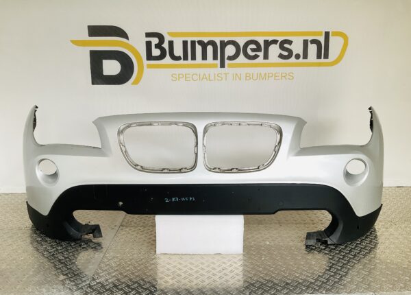 BUMPER BMW E84 X1 51112990186 VOORBUMPER 2-K7-12573z