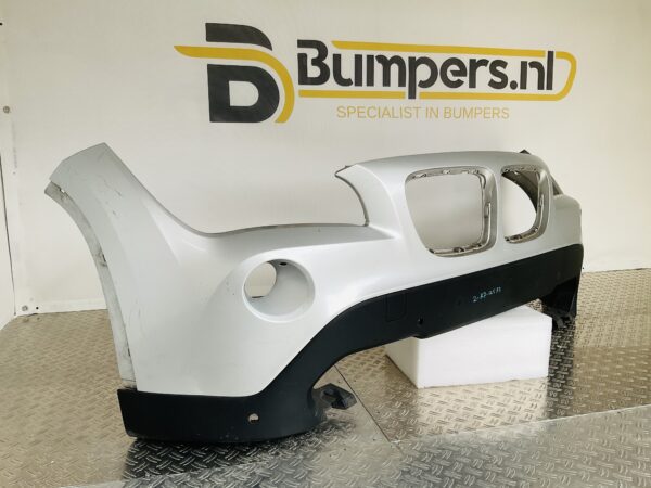 BUMPER BMW E84 X1 51112990186 VOORBUMPER 2-K7-12573z