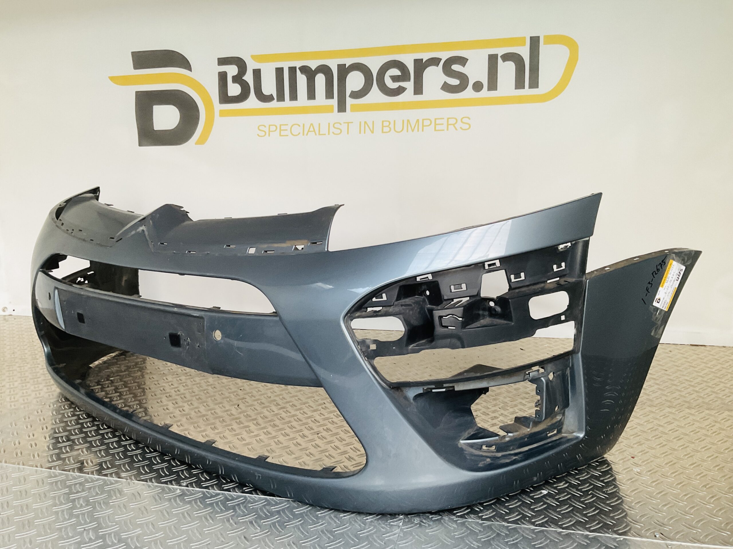 BUMPER Citroen C4 Picasso 2007-2013 9680402277 VOORBUMPER 1-F3-12675z