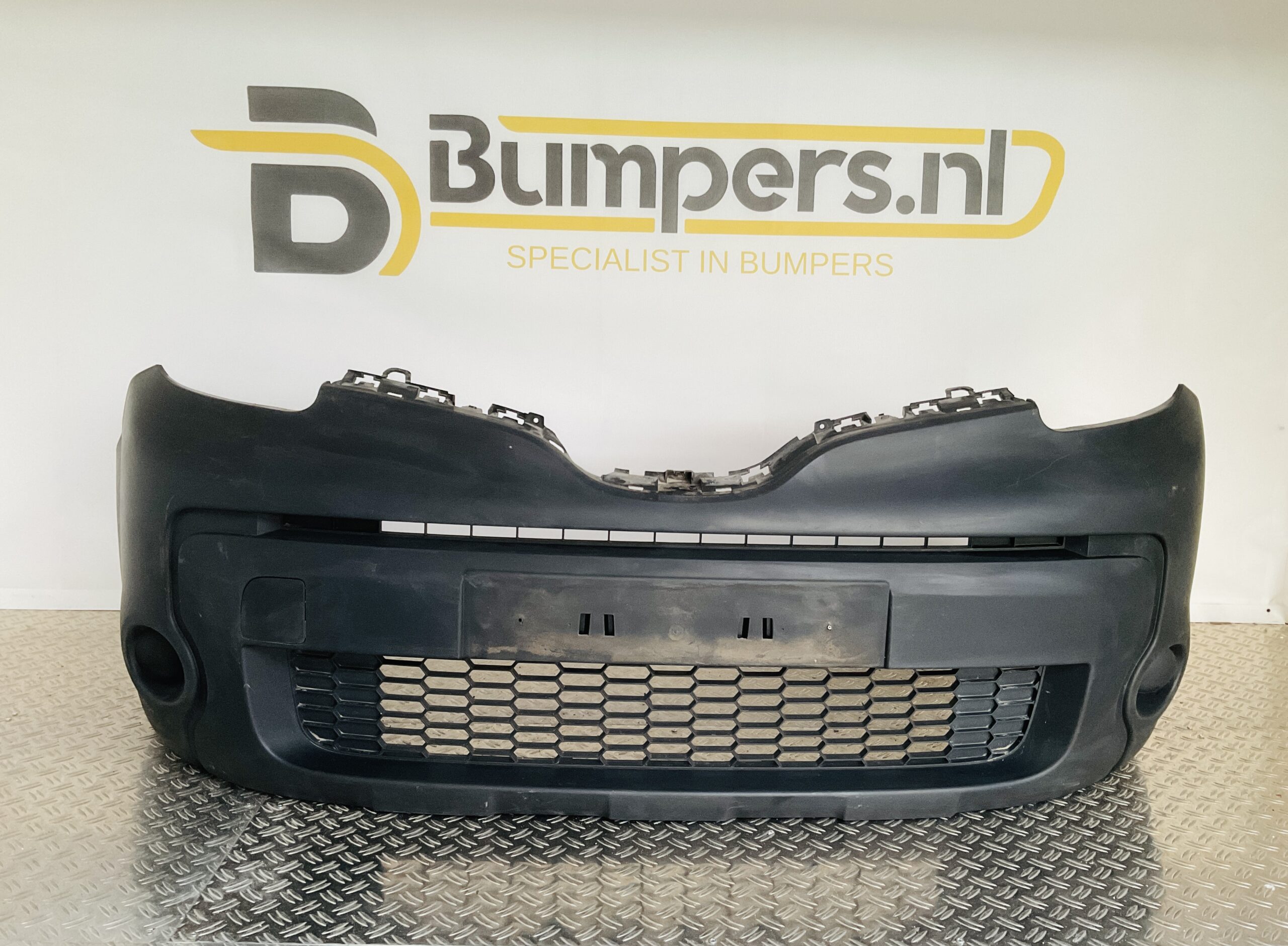 BUMPER Renault Kangoo 3 620229800R VOORBUMPER 2-F9-12676z