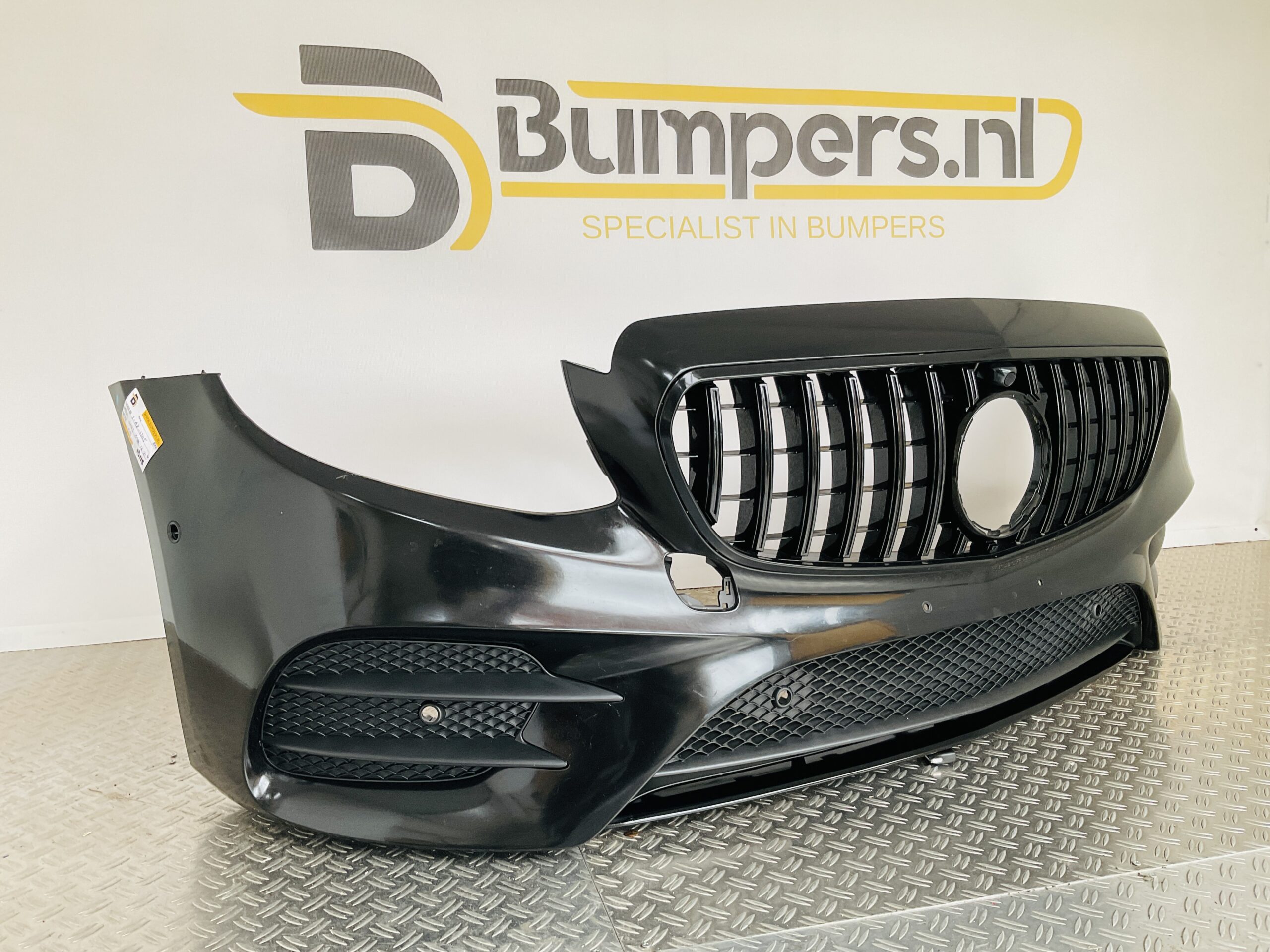 Bumper Mercedes E W213 AMG +GT Grill 2016-2021 Voorbumper 1-A8-13115z