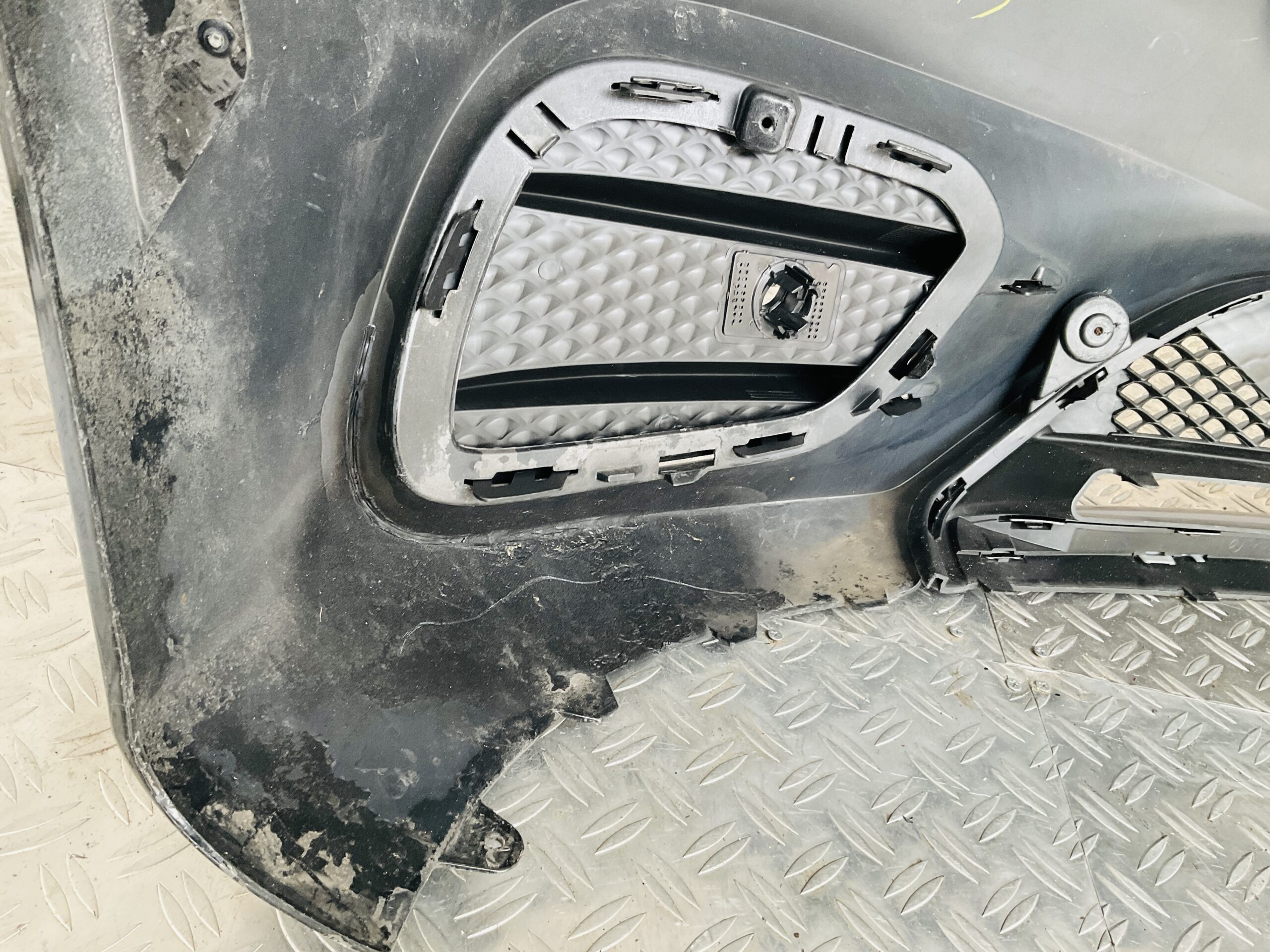 Bumper Mercedes E W213 AMG +GT Grill 2016-2021 Voorbumper 1-A8-13115z