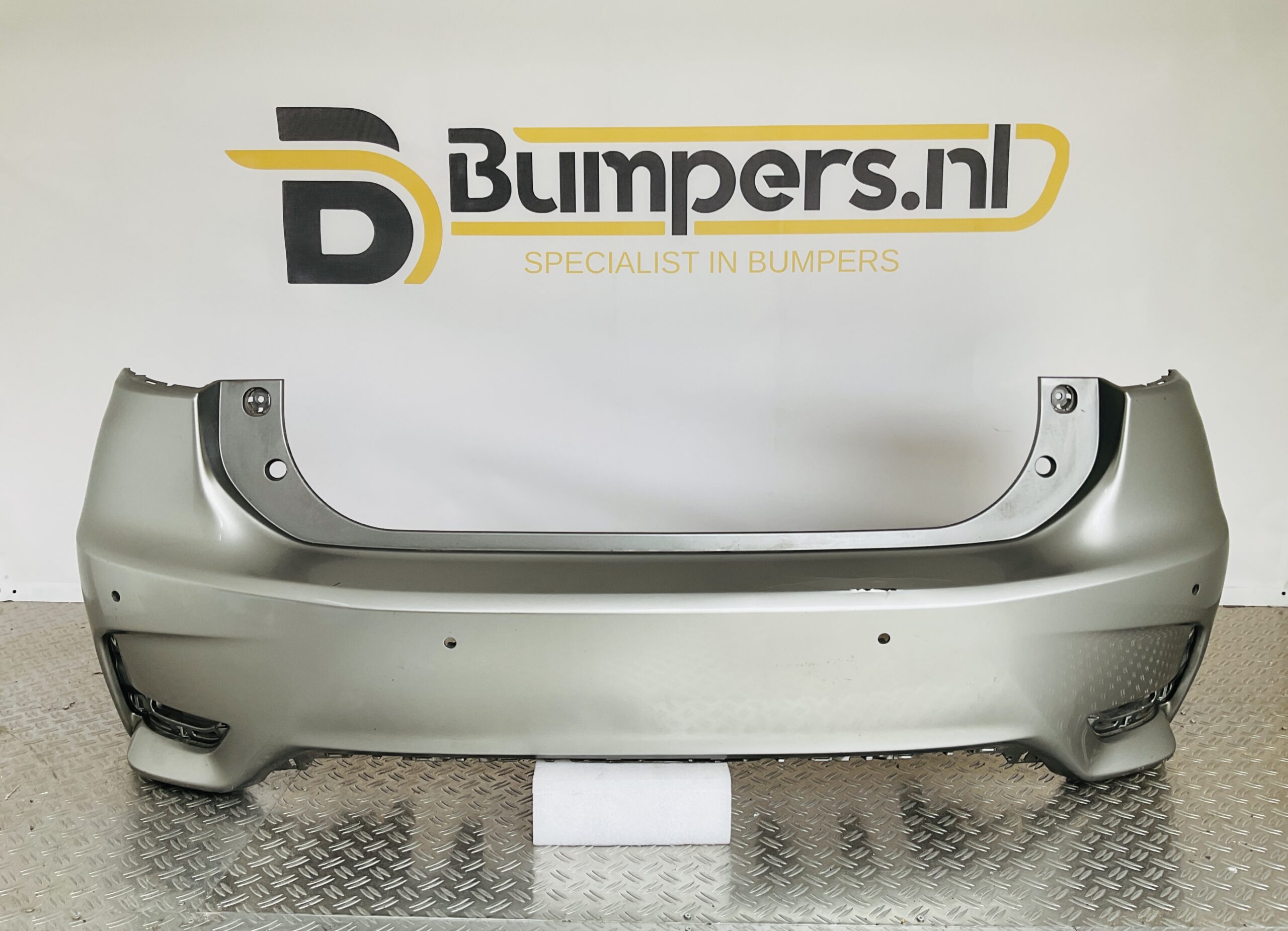 Bumper Lexux CT200H 2014-2017 4xpdc 52159-76070 Achterbumper 1-E10-13159