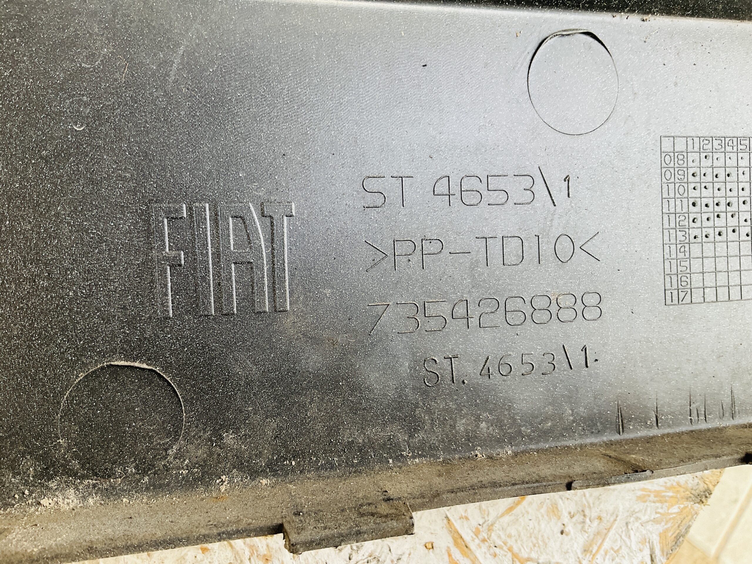 Bumper Fiat 500 2007-2015 735426888 Voorbumper 2-B3-13166z