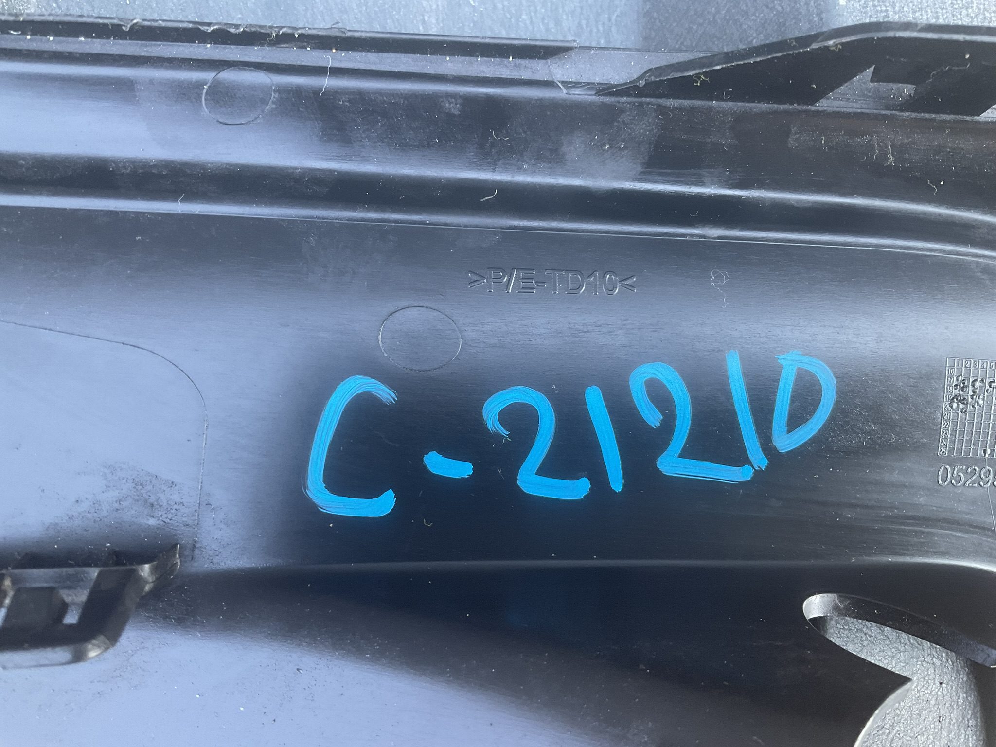 BUMPER GRILL Citroen C4 Picasso 981436278000 Mistlamp Rooster C-21210